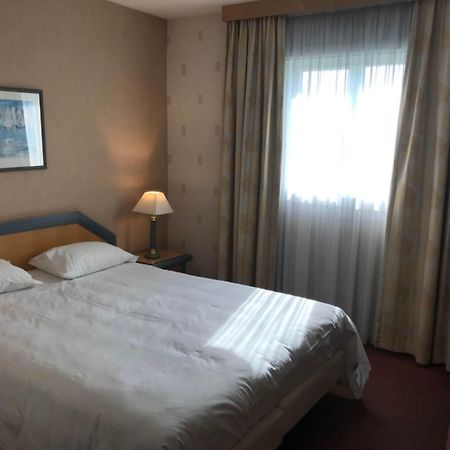 Le Manoir Otel Orchies Dış mekan fotoğraf