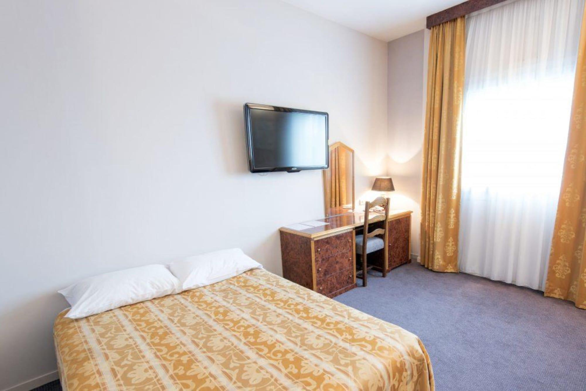 Le Manoir Otel Orchies Dış mekan fotoğraf