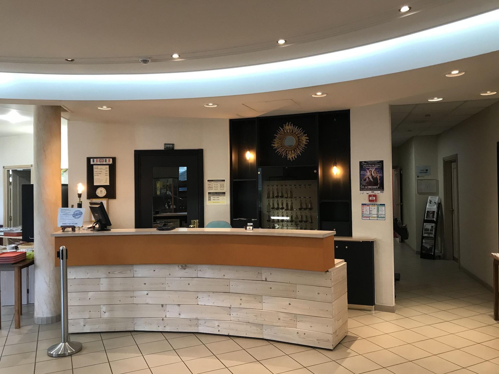 Le Manoir Otel Orchies Dış mekan fotoğraf
