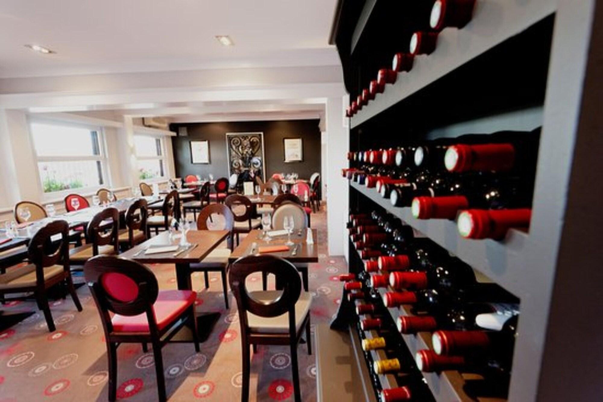 Le Manoir Otel Orchies Dış mekan fotoğraf